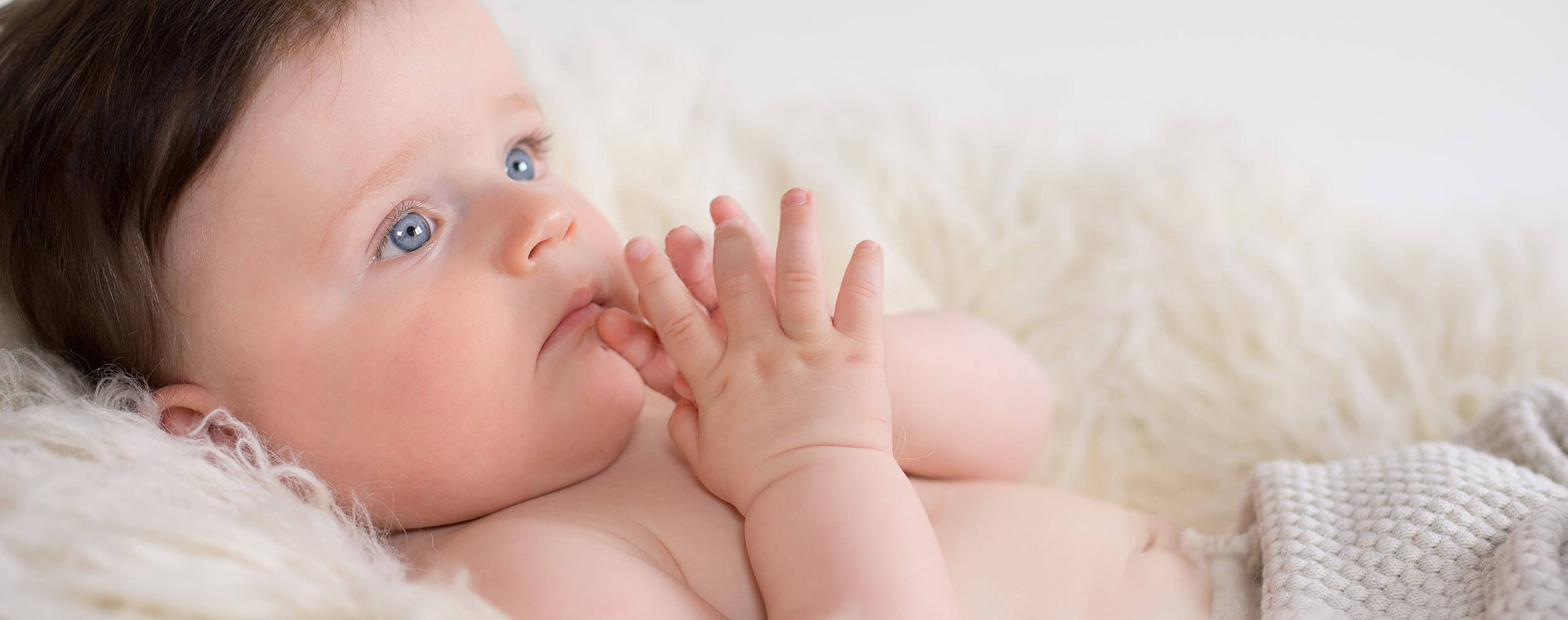 Neugeborenen - Baby - Babybauch Fotografie | Freiburg - Lörrach - Basel